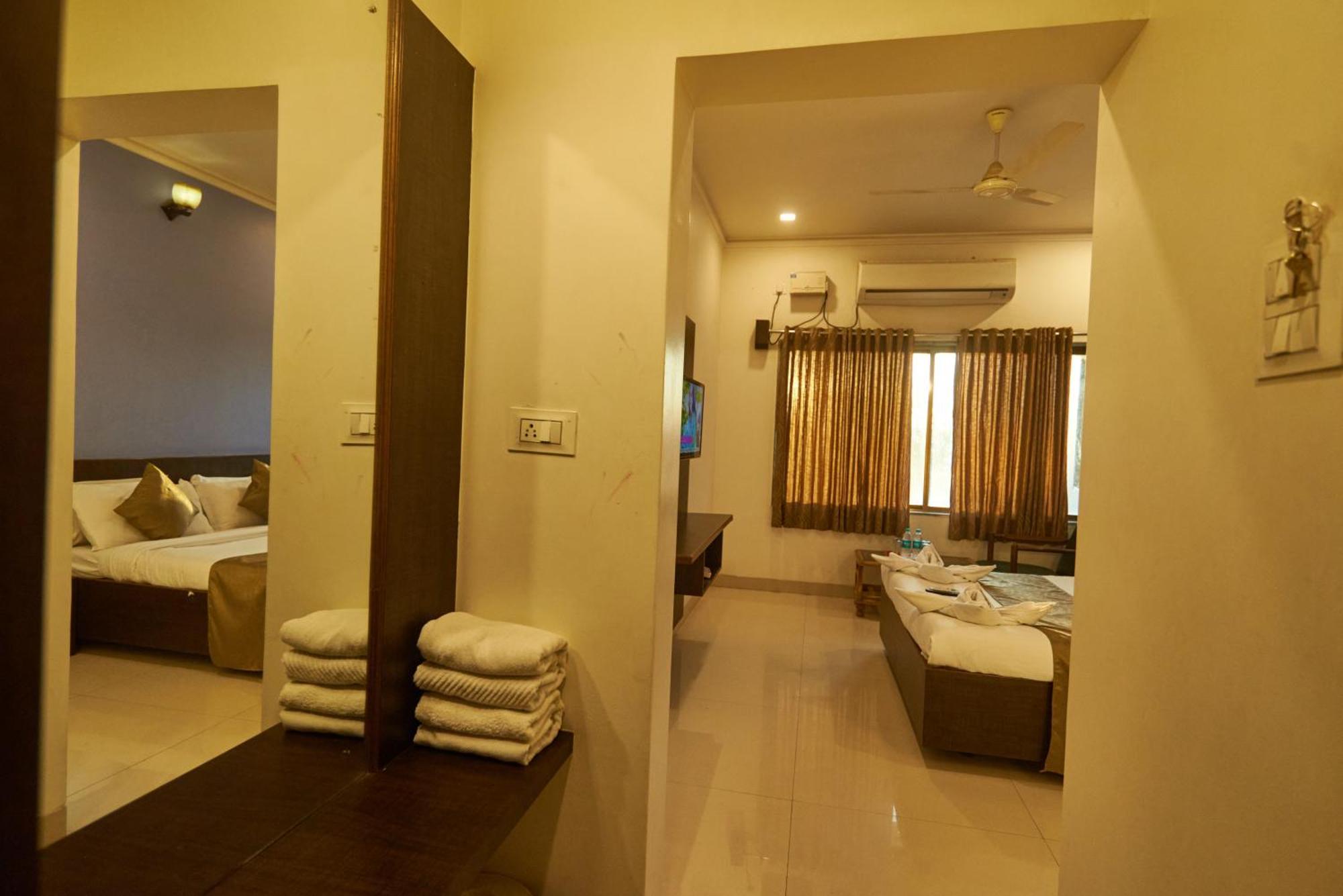 Hotel Pride Inn Shirdi Luaran gambar